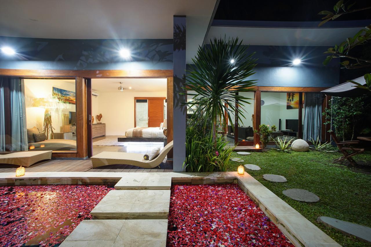 Pipe Dream Villas Resort Kuta  Exterior photo