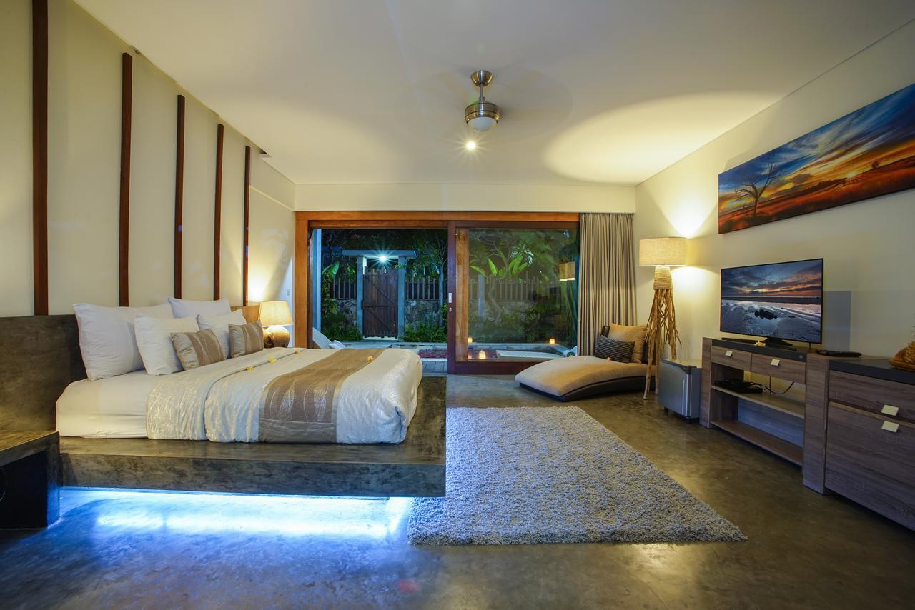 Pipe Dream Villas Resort Kuta  Exterior photo