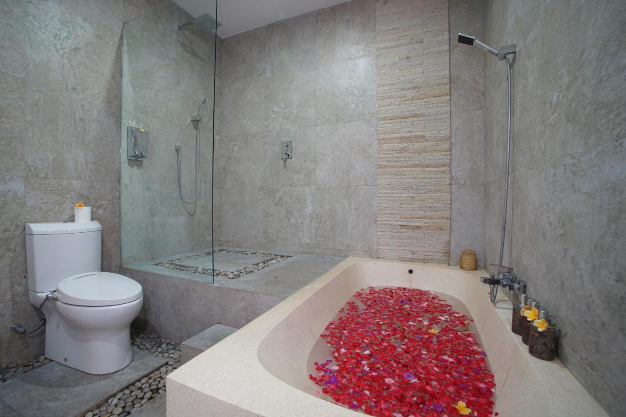 Pipe Dream Villas Resort Kuta  Exterior photo